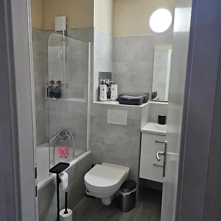 Ehrenfeld - Bright 32m2 Flat Lejlighed