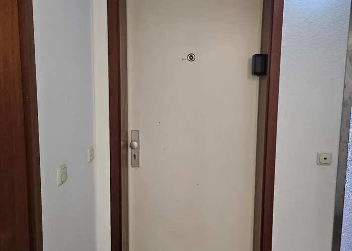 Ehrenfeld - Bright 32m2 Flat