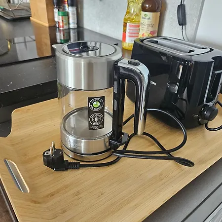 Ehrenfeld - Bright 32m2 Flat Köln