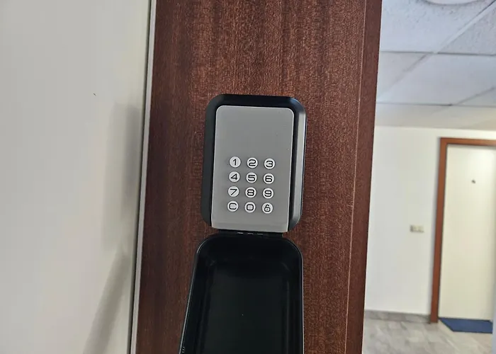 Ehrenfeld - Bright 32m2 Flat Köln